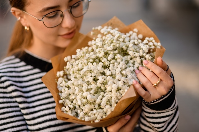 プロポーズの記念にカスミソウの花束を残そう